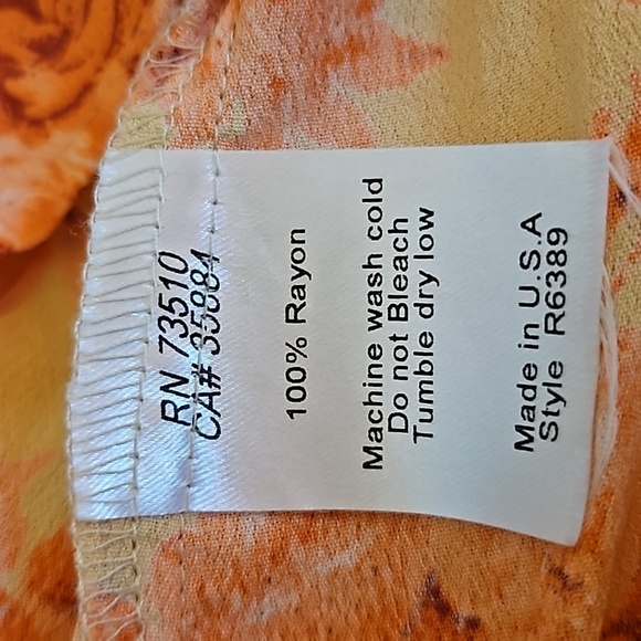 COUSIN EARL Yellow Floral Rose V-Neck Flare Sleeve Blouse - Picture 7 of 7